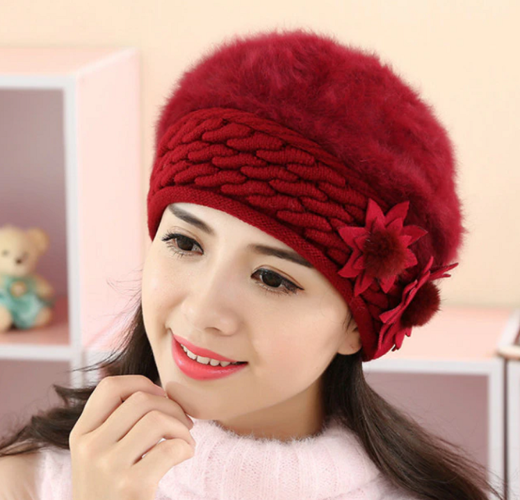 Knitted Women Winter Hat™ (1 + 1 GRATIS)