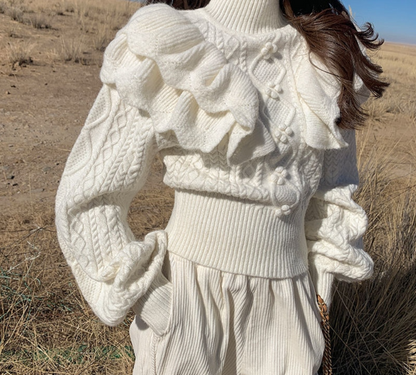 Floral White Knitted Sweater™