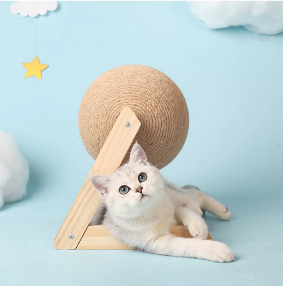 Cat Scratching Ball™️