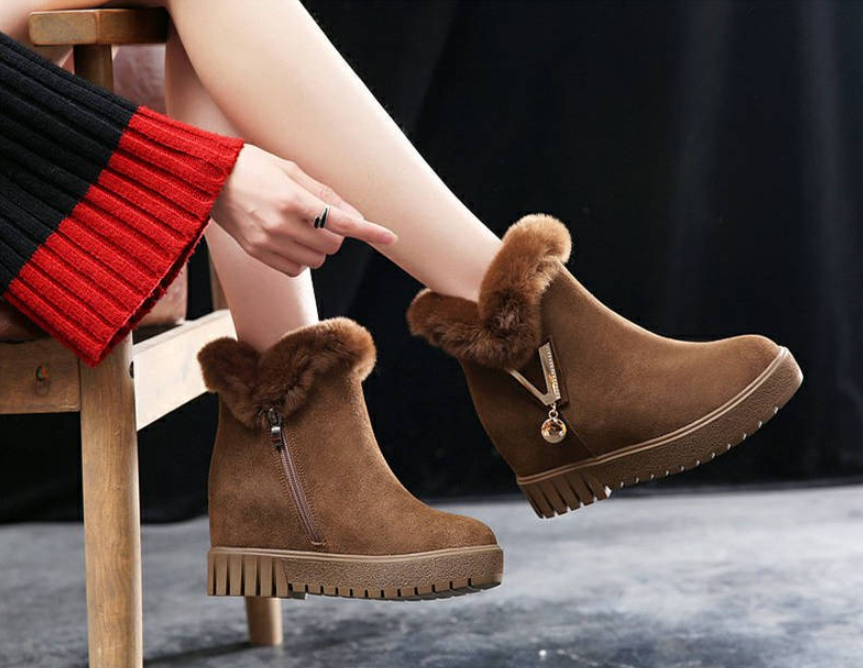 Fashionable Snow Boots™