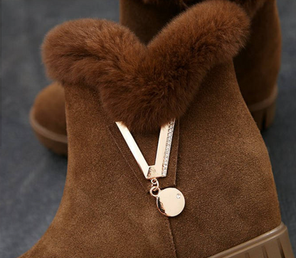 Fashionable Snow Boots™