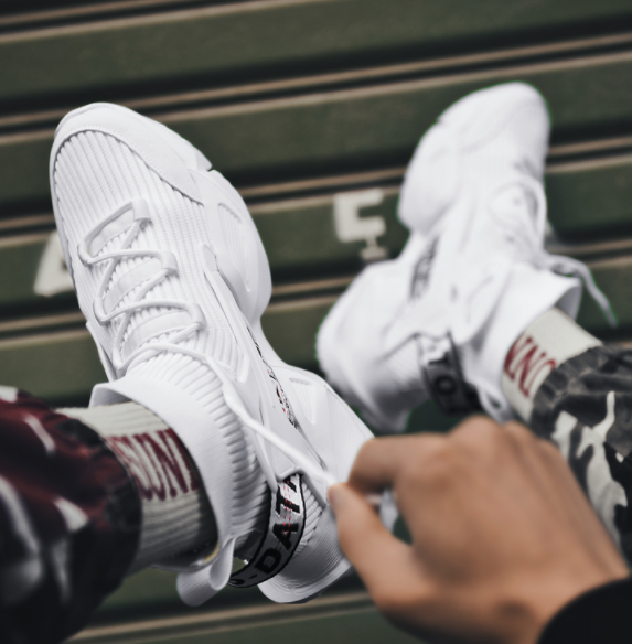 Mens Trend Sneakers™