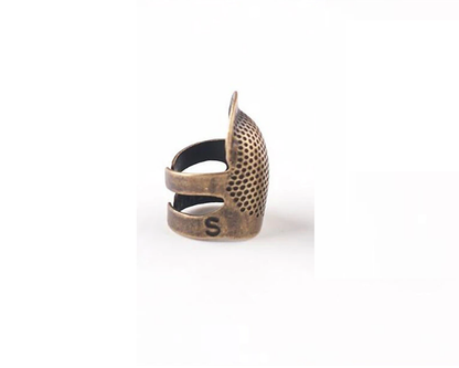Naai Ring