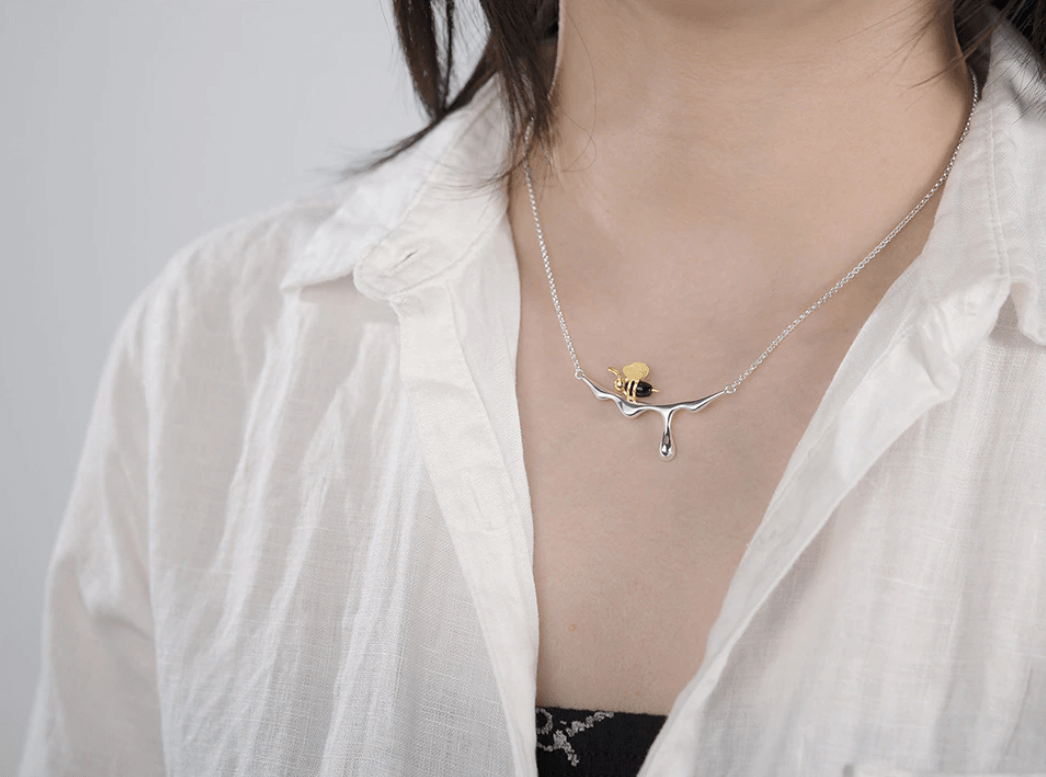 Honing Bij Ketting