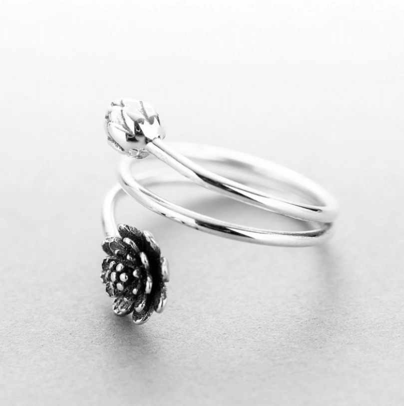Drievoudige Wikkel Lotus Ring