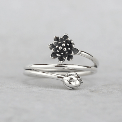Drievoudige Wikkel Lotus Ring