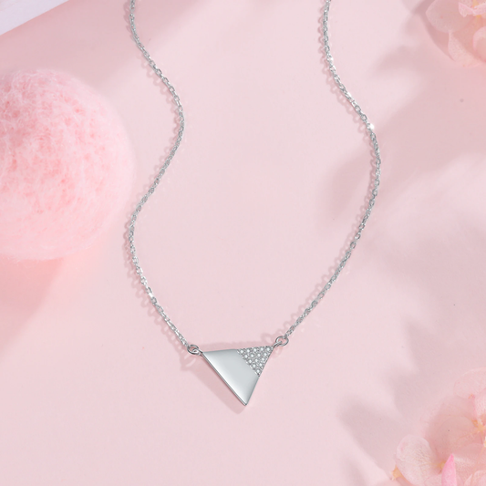 Badass Tribe Driehoek Ketting
