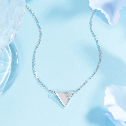 Badass Tribe Driehoek Ketting